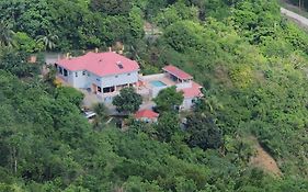Le Blanc Hideaway